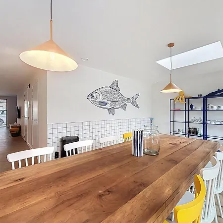 Holiday home Maison Martha In Oostduinkerke *